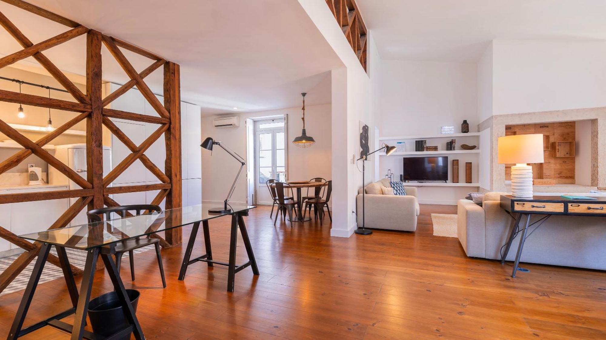 Charming 3Bdr Duplex In City Center By Lovelystay 리스본 외부 사진