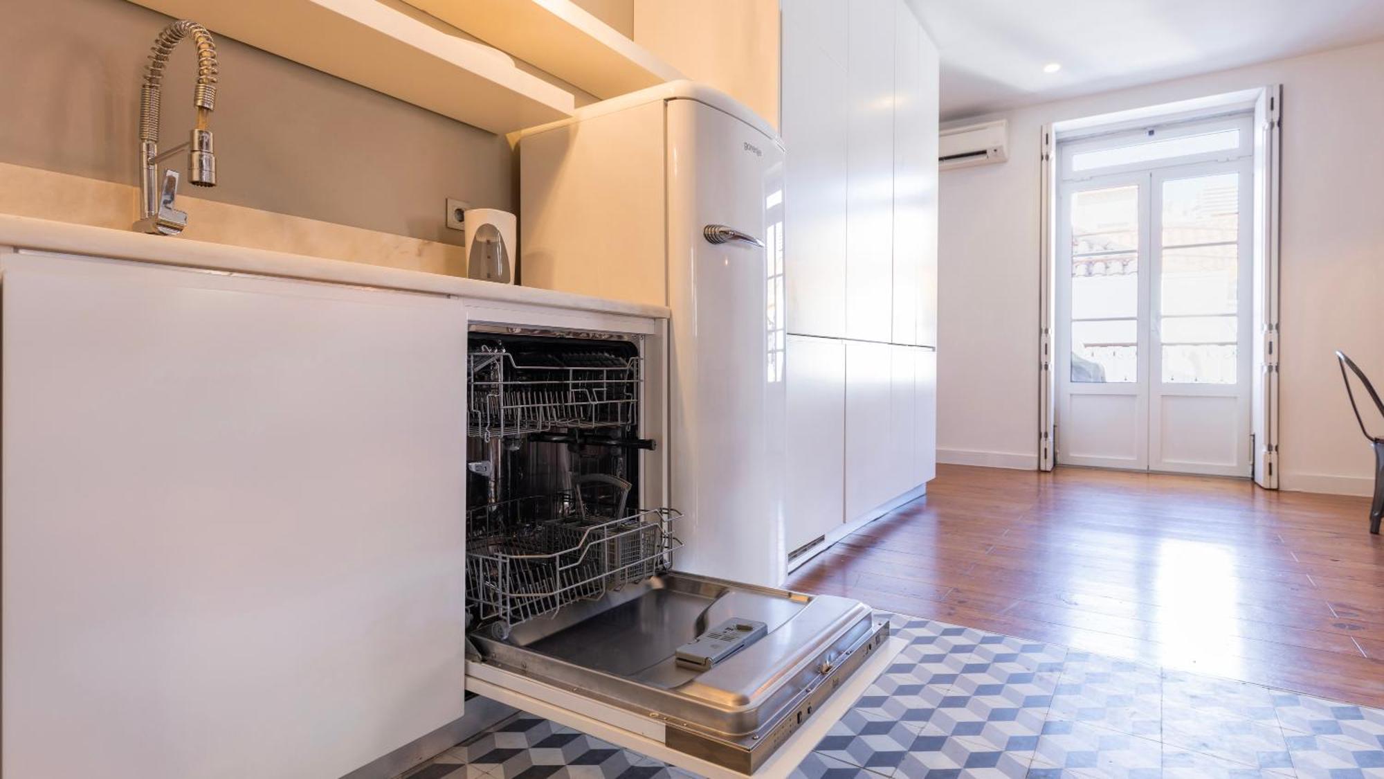 Charming 3Bdr Duplex In City Center By Lovelystay 리스본 외부 사진